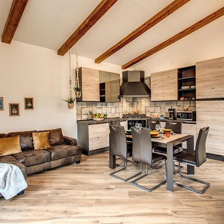 Chez Marie' - Modern Apartment In Countryside ซอร์เรนโต ภายนอก รูปภาพ