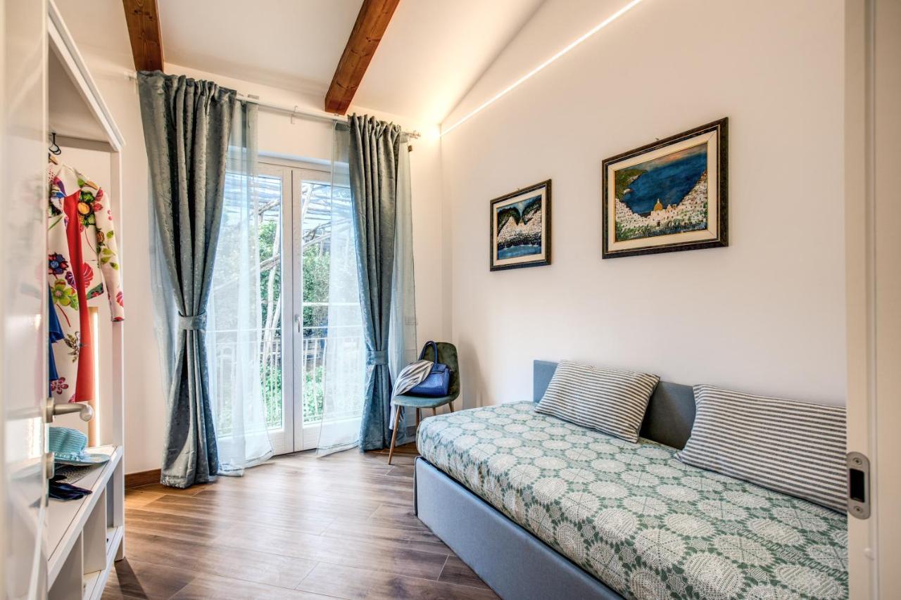 Chez Marie' - Modern Apartment In Countryside ซอร์เรนโต ภายนอก รูปภาพ