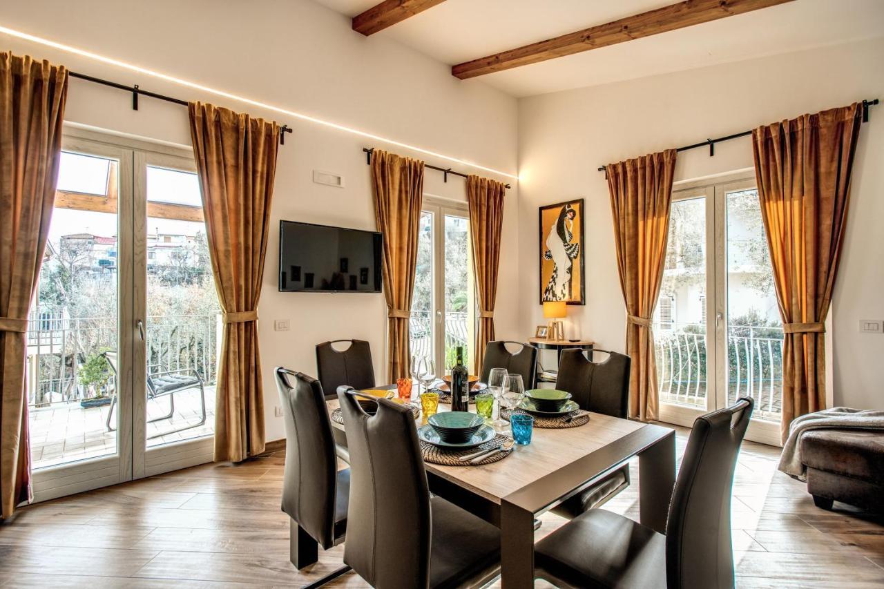 Chez Marie' - Modern Apartment In Countryside ซอร์เรนโต ภายนอก รูปภาพ